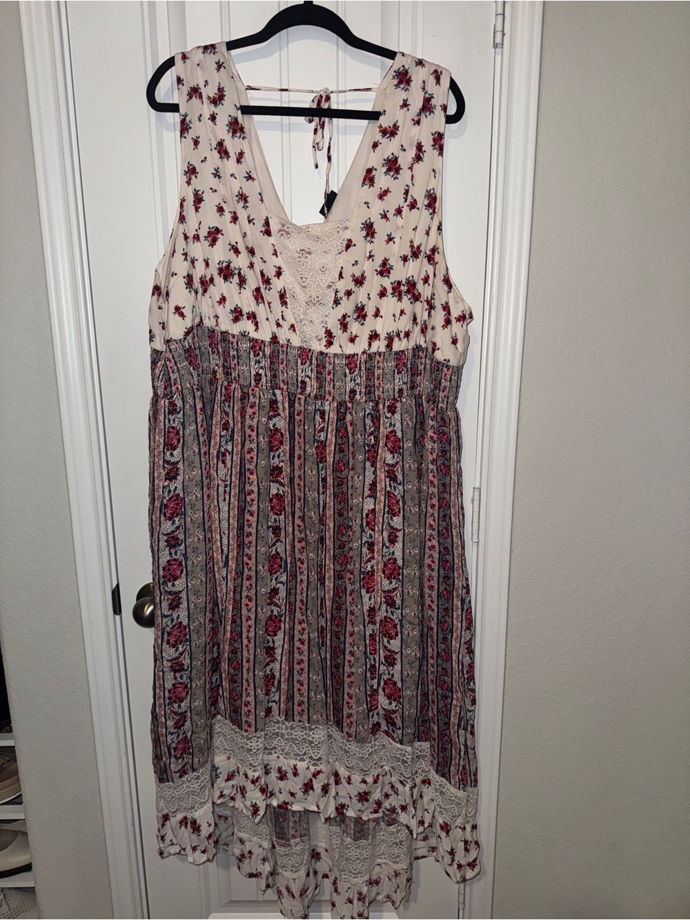 torrid Cream & Red Floral Midi Dress